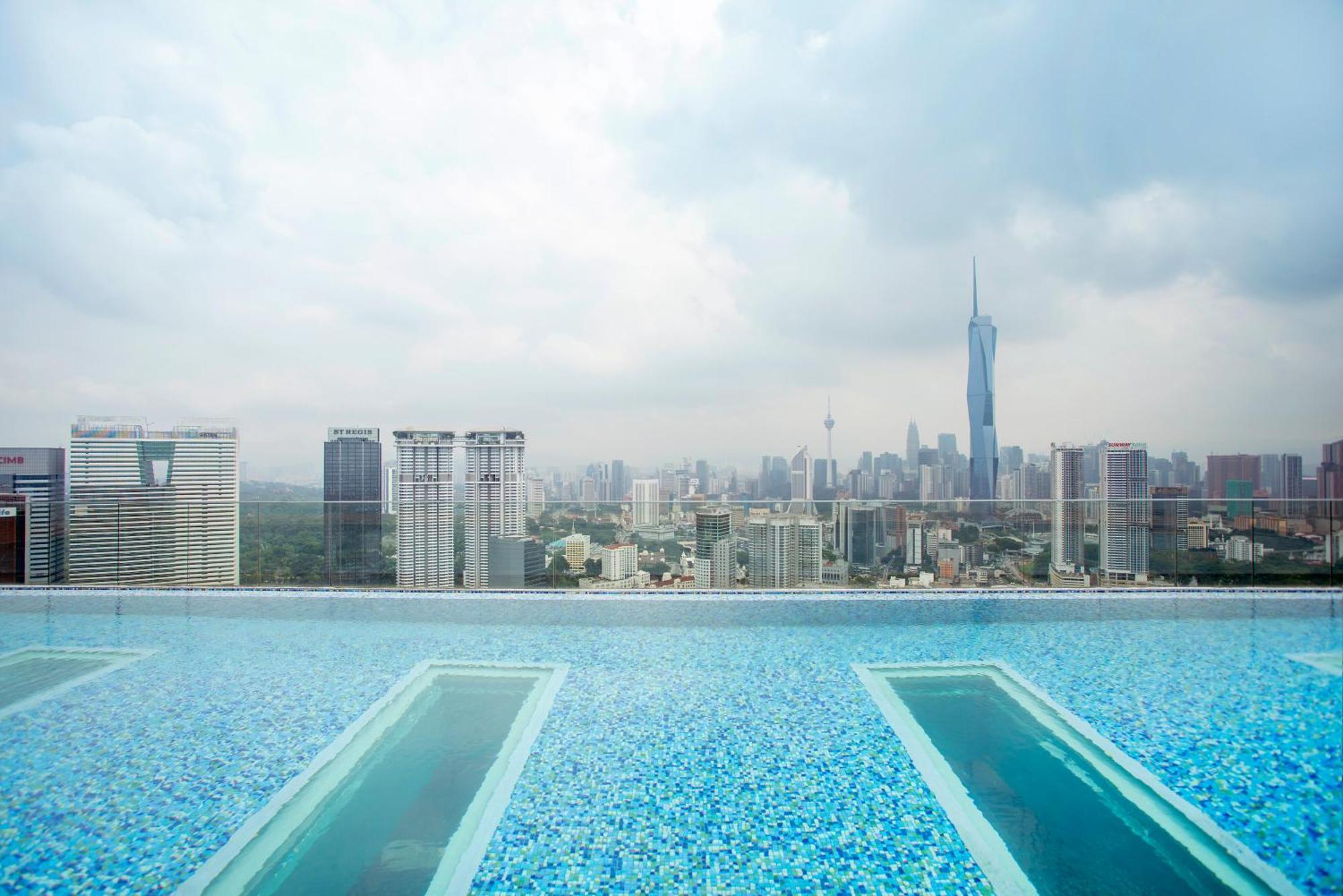 Riveria City Near Kl Sentral With 118 View Sky Infinity Pool By Cobnb Kuala Lumpur Exteriör bild